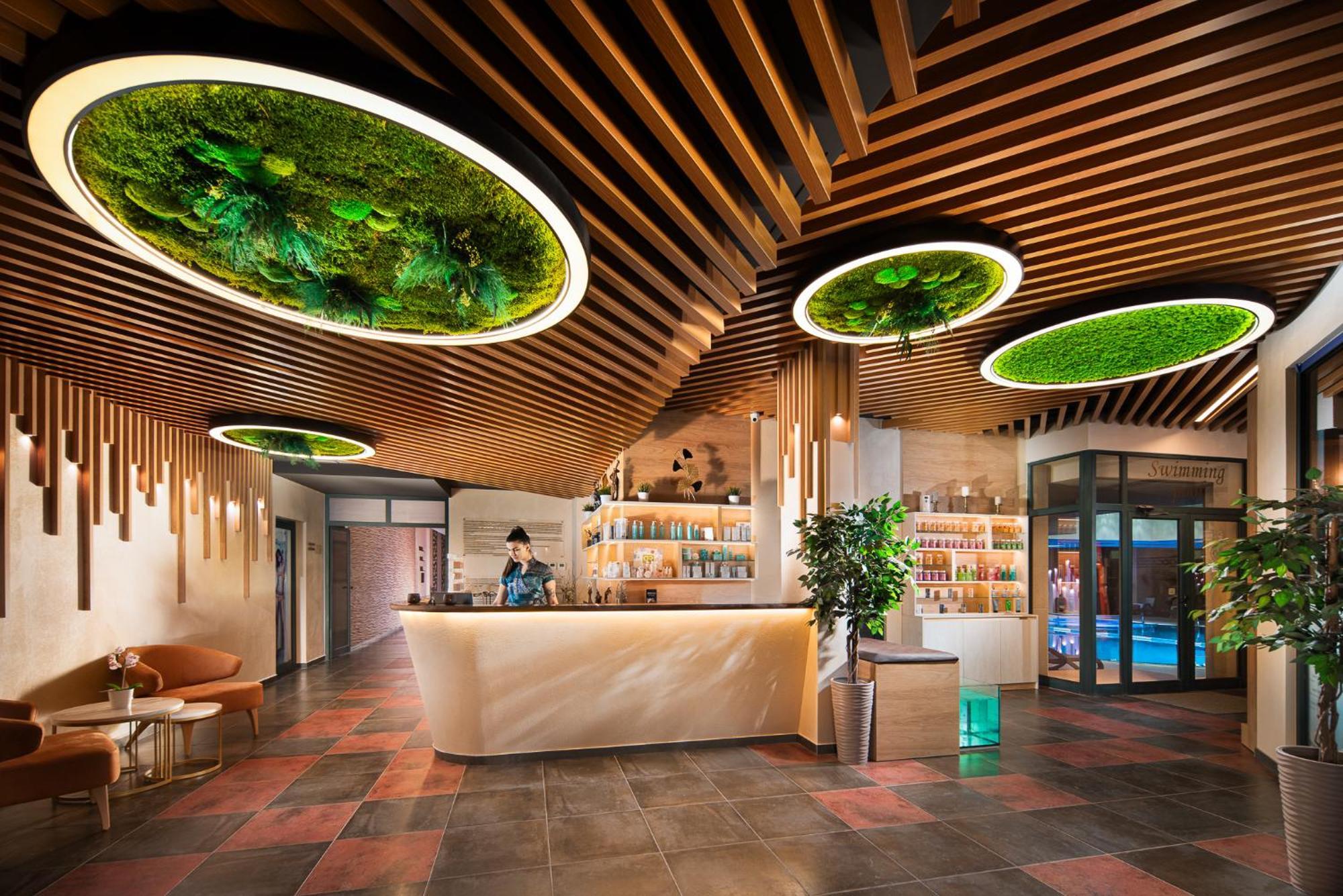 Park & Spa Hotel Markovo Exterior photo